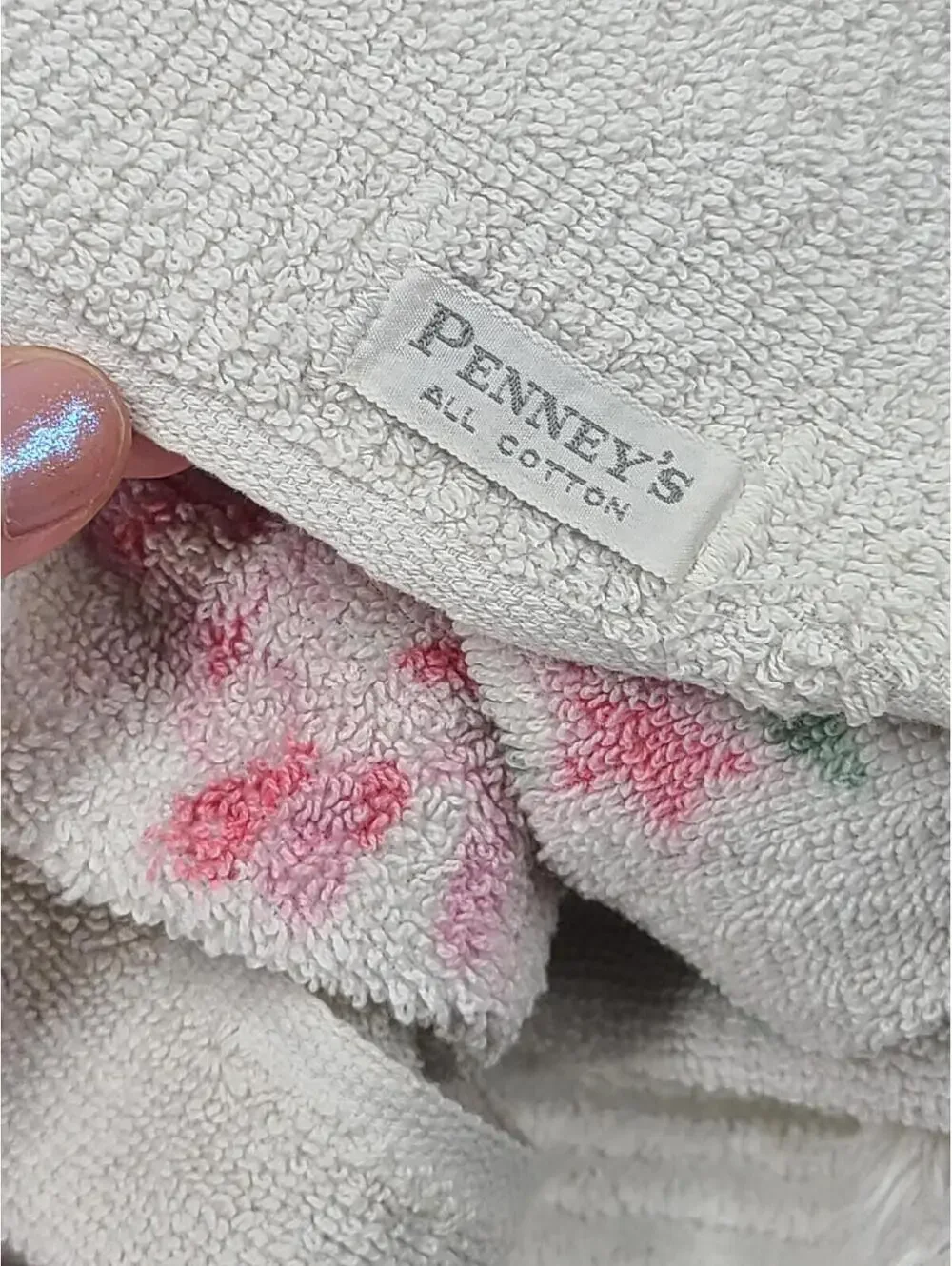 Set of 2 1960s Rose Print Bath Towel 100% Cotton Retro Vintage Bathroom Pinup